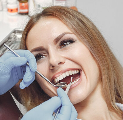 Healthy Snacks for a Brighter Smile: Teeth-Friendly Food Choices